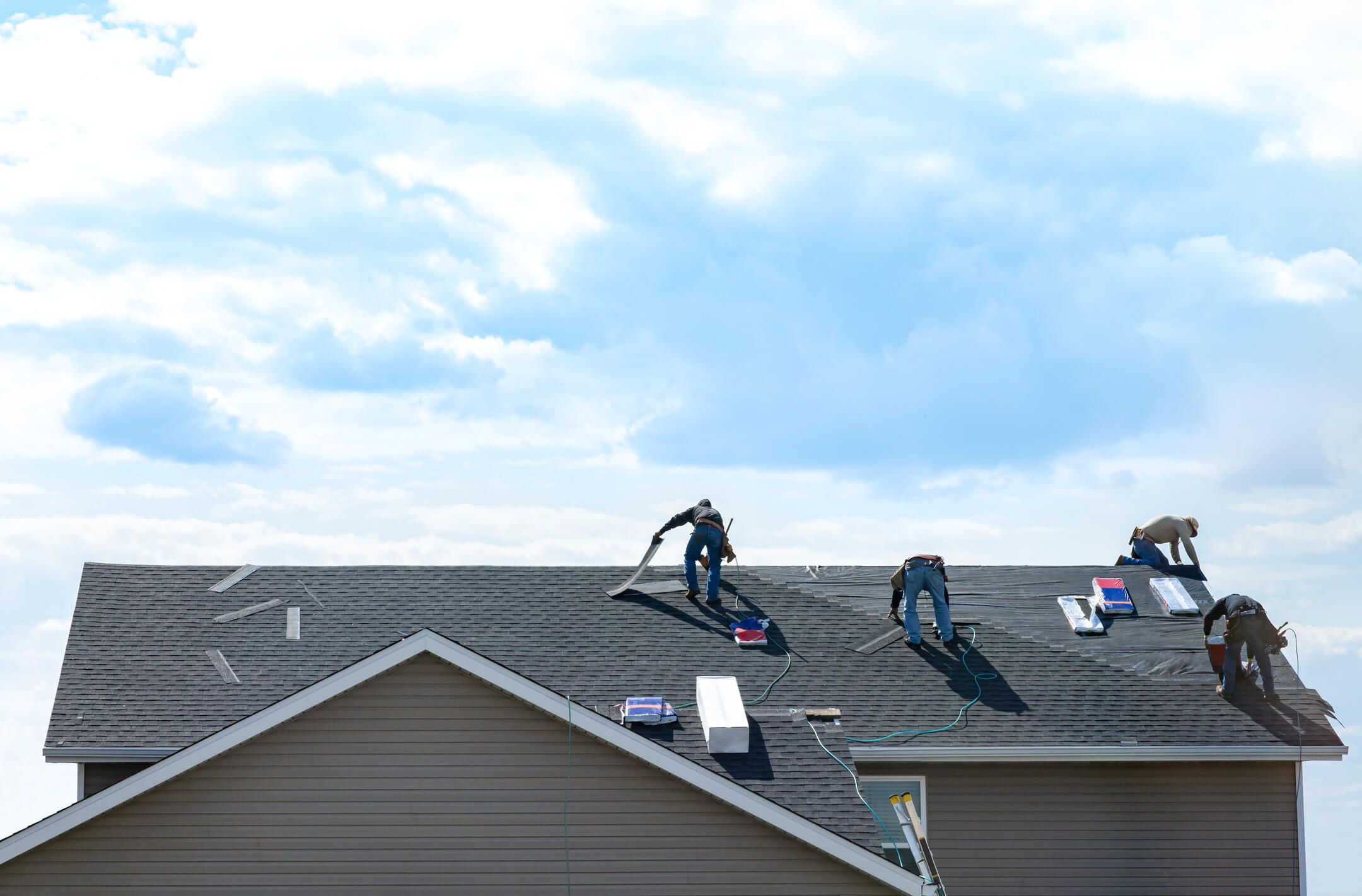 Roof Repair Or Replacement: How To Decide Between?